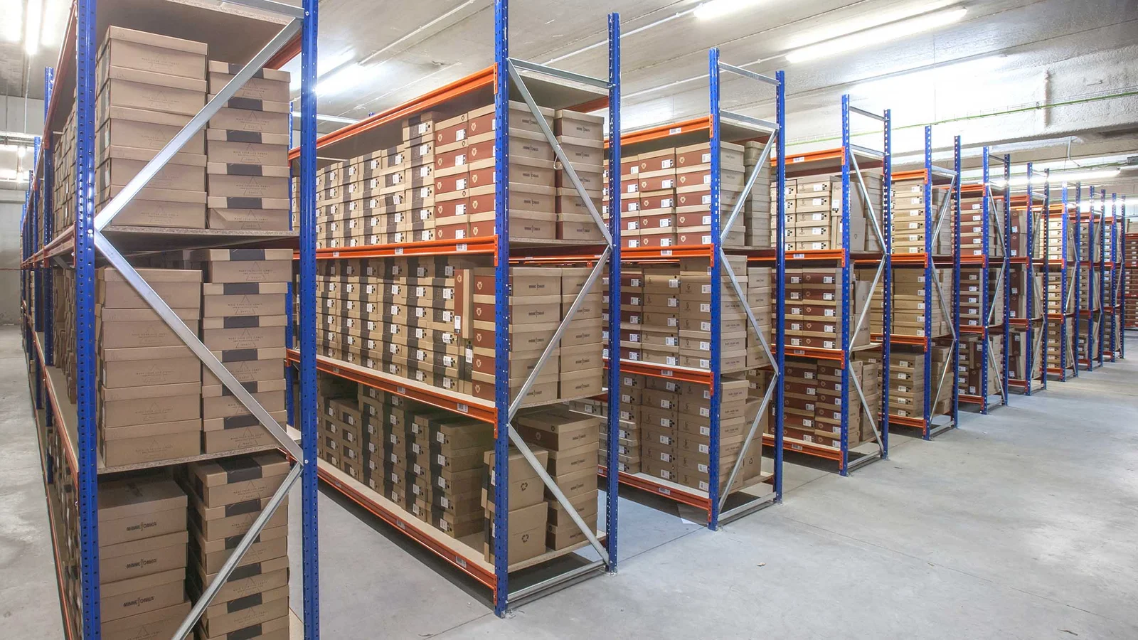 Long Span Pallet Rack Manufacturer & Supplier in Noida