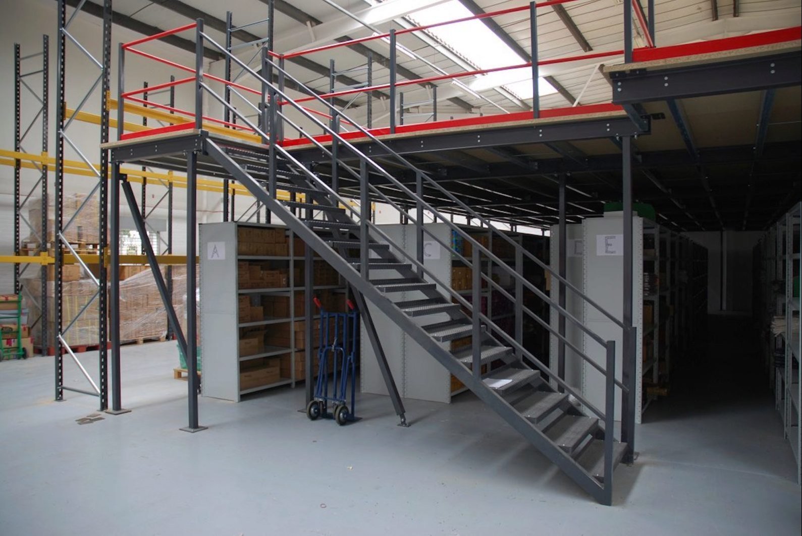 Triple Decker Mezzanine Floor Manufacturer & Supplier in Delhi